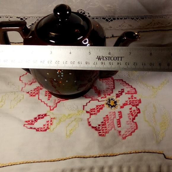 1960s Moriage Redware Teapots - Picture 16 of 16